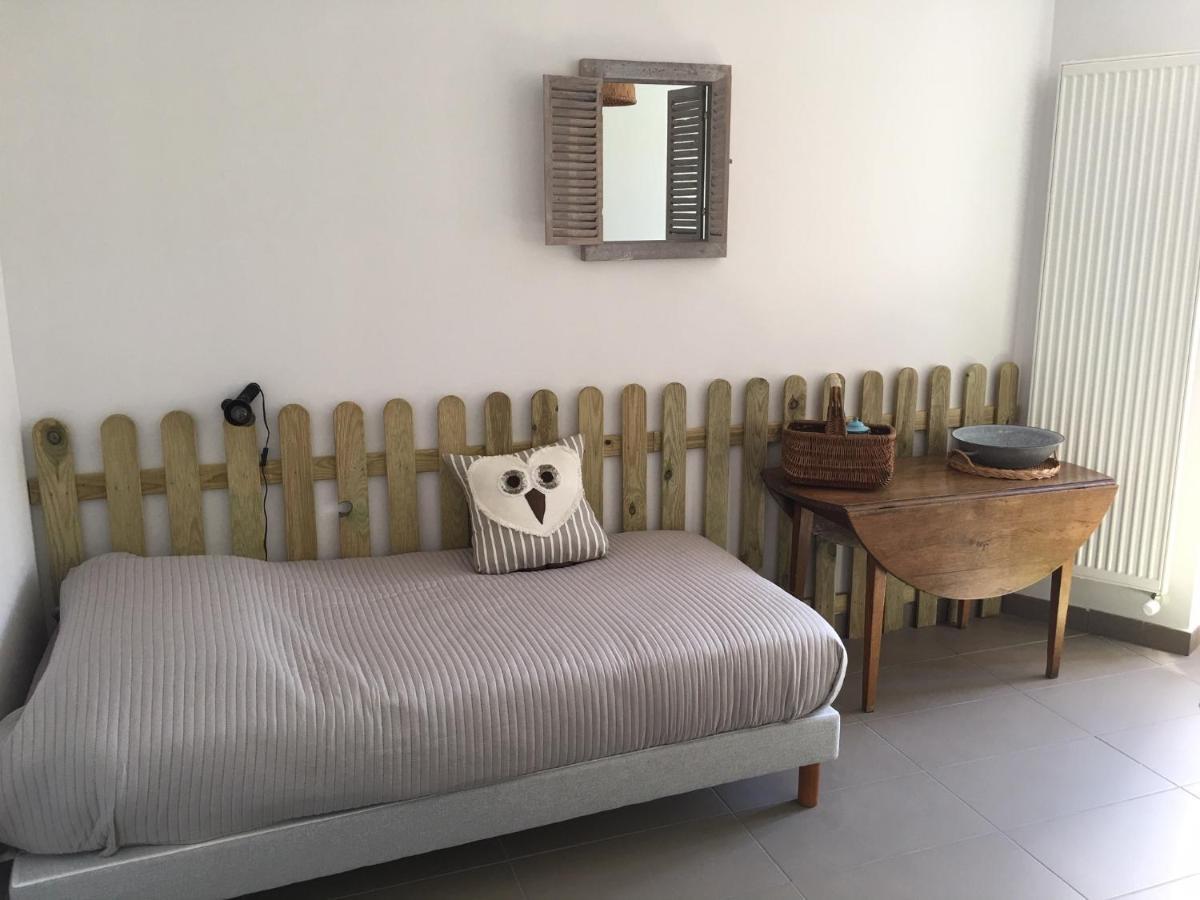 Les Trois Temps Hotel Saint-Didier-sur-Rochefort Eksteriør billede